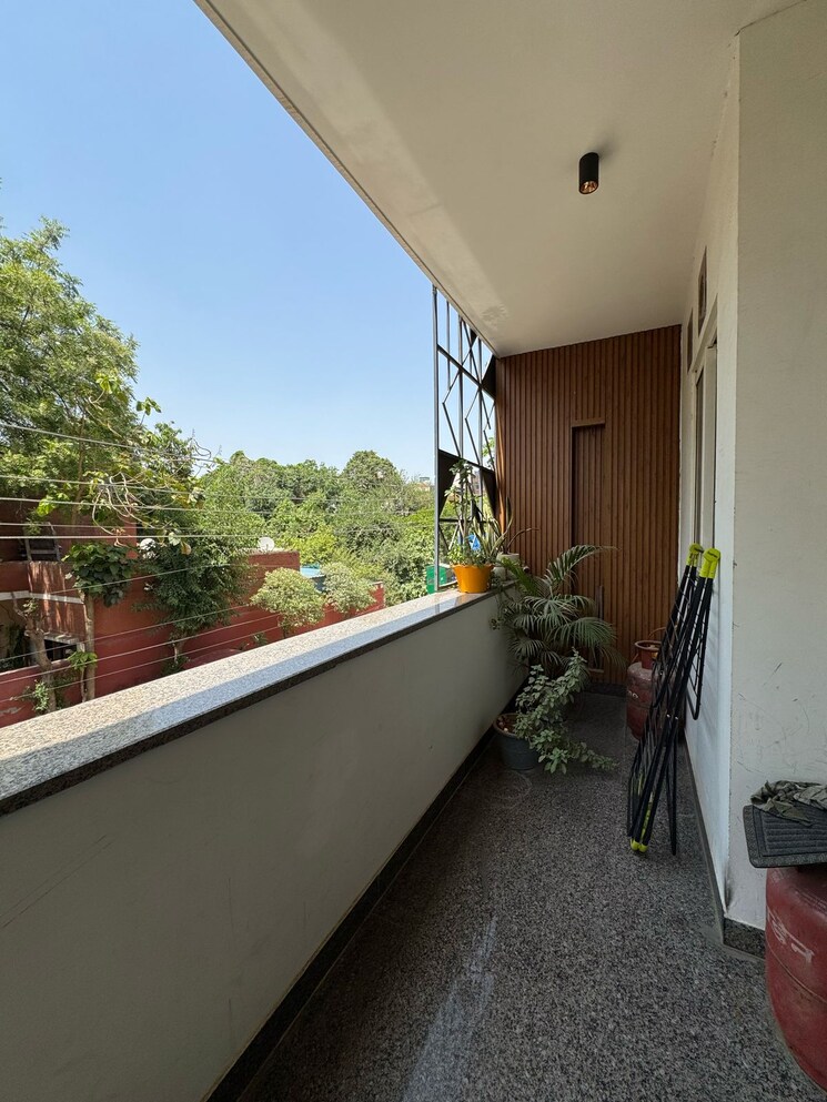 Balcony, sector 55 2 Bedroom 1800 Sq.Ft. Builder Floor In Sector 55 Gurgaon 8649636