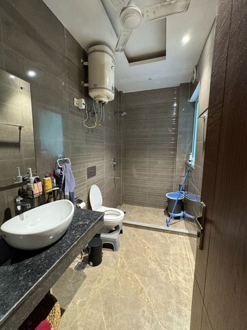 Bathroom in 2 BHK Builder Floor at Sector 55 – for Rent
