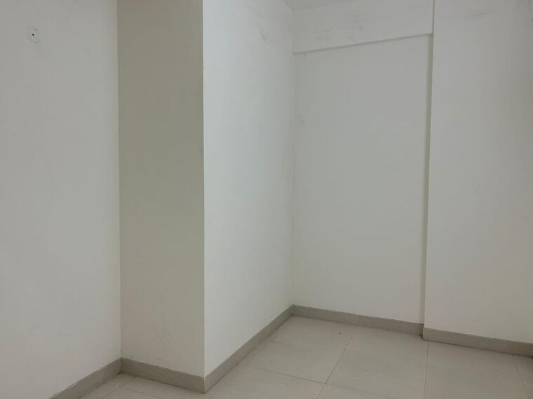 Room, raheja-vedaanta 3 Bedroom 1833 Sq.Ft. Apartment In Sector 108 Gurgaon 8649643