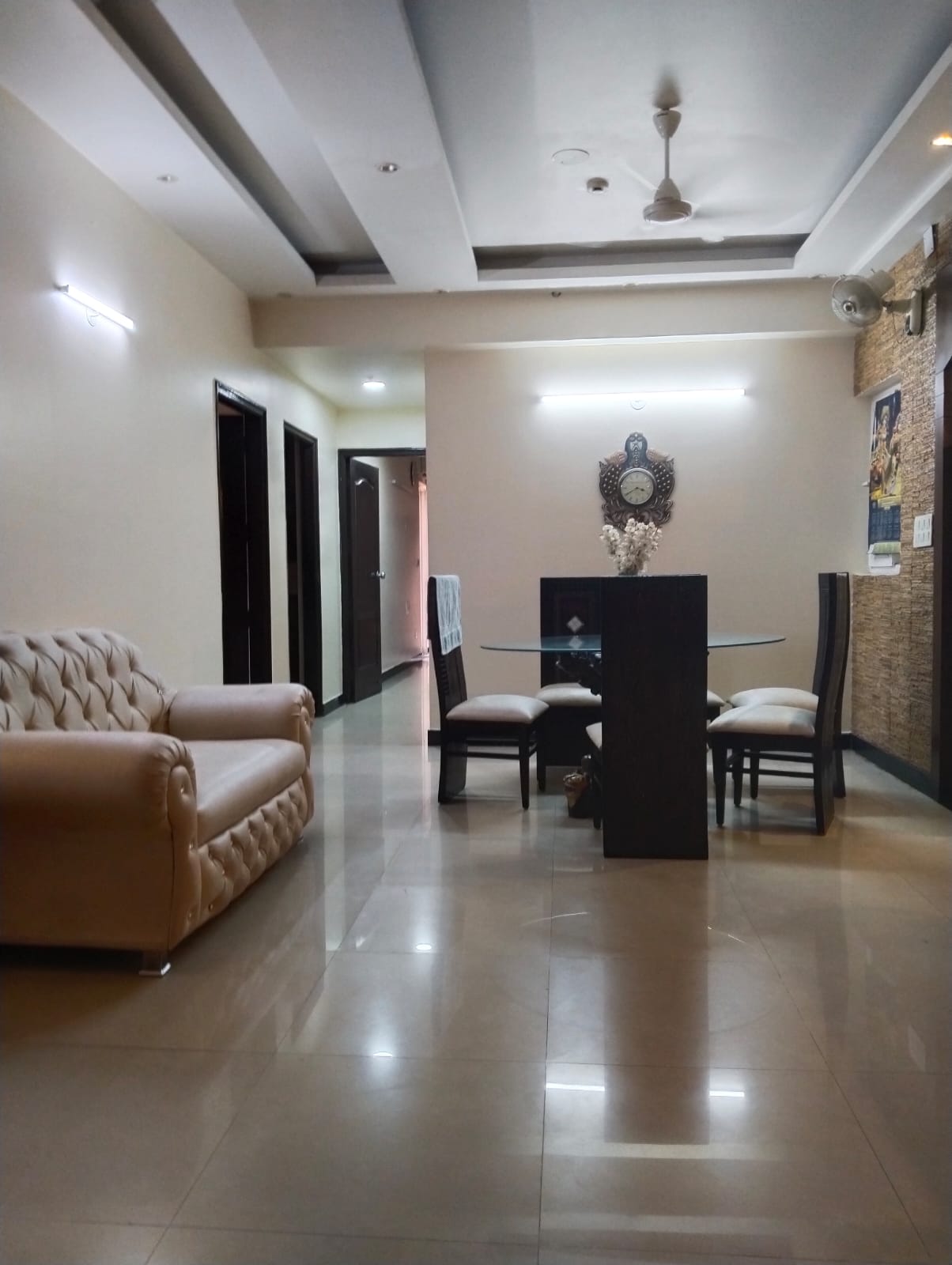 3 BHK + Extra Room Apartment For Rent in Saya Gold Avenue