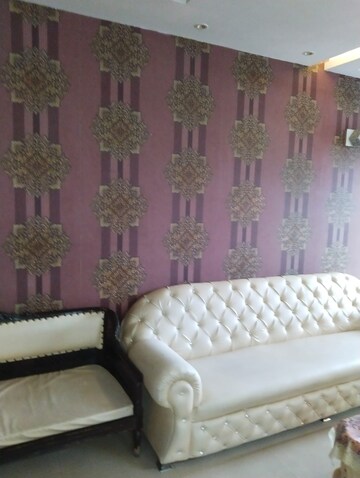 Bedroom in 3 BHK Apartment at Saya Gold Avenue, Vaibhav Khand – for Rent
