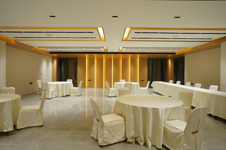 Master Bedroom, vessella-woods 4 Bedroom 3244 Sq.Ft. Villa In Serilingampally Hyderabad 8649697