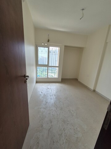 Room in 2 BHK Apartment at Dosti West County Phase 4 Dosti Pine, Balkum Pada – for Rent