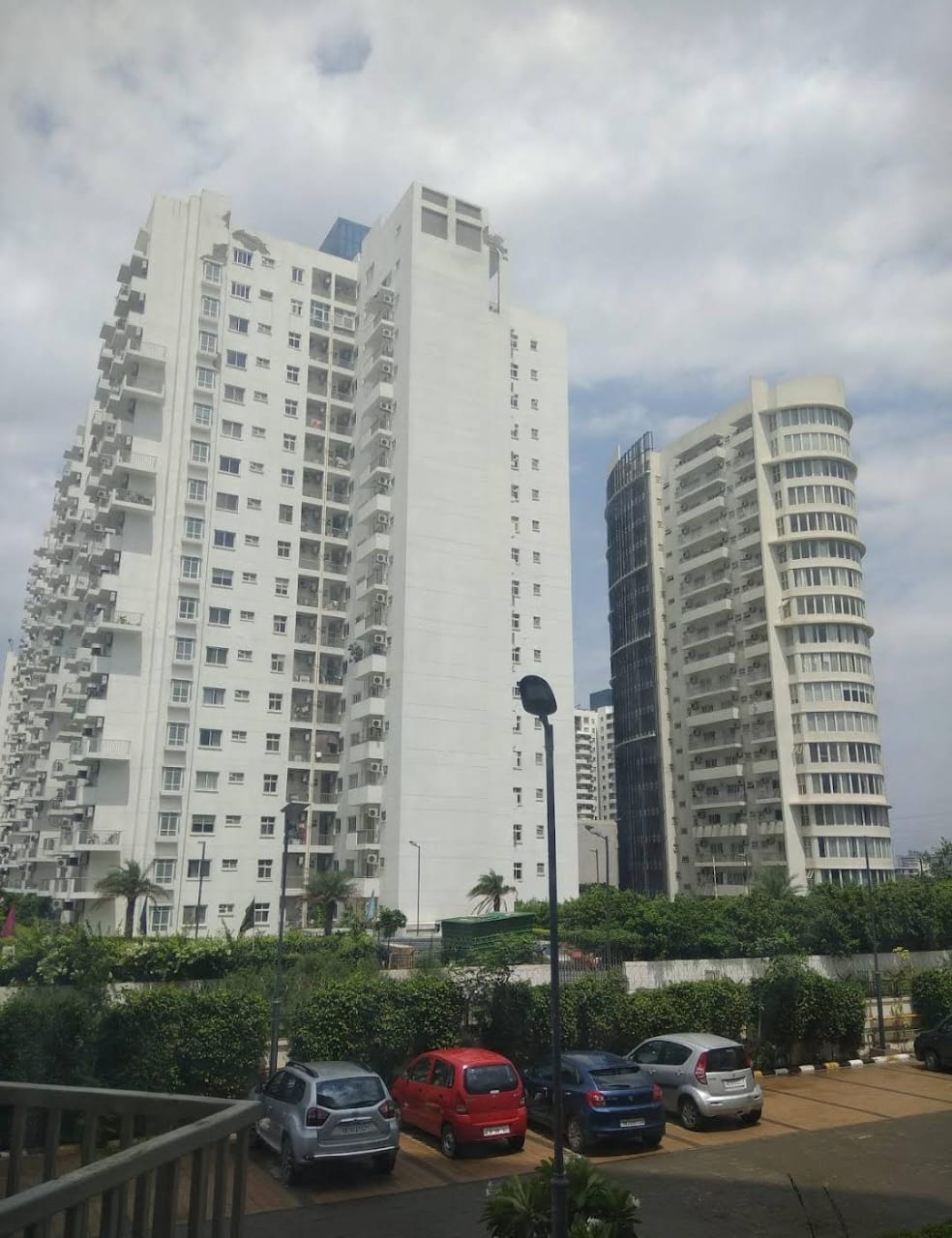 3 BHK + Servant Room Apartment For Sale in Emaar The Enclave