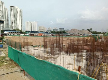 Swimming Pool in 3 BHK Apartment at Ramky One Odyssey, Narsingi – for Sale