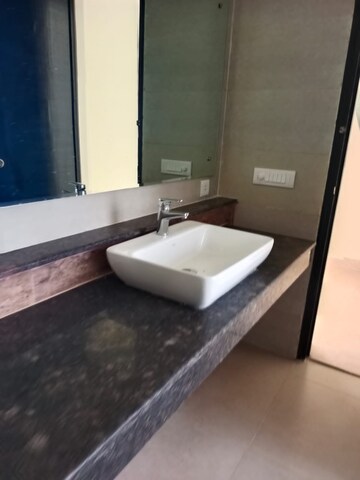 Bathroom in 4 BHK Apartment at Indiabulls Enigma, Sector 110 – for Rent