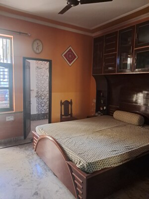 Master Bedroom in 3 BHK Builder Floor at Sushant Lok ii – for Sale