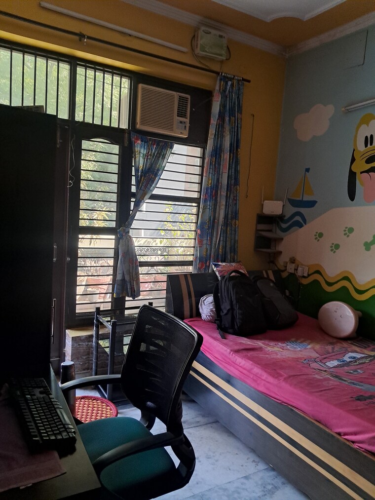 Bedroom, sushant lok ii 3 Bedroom 1400 Sq.Ft. Builder Floor In Sushant Lok ii Gurgaon 8649827