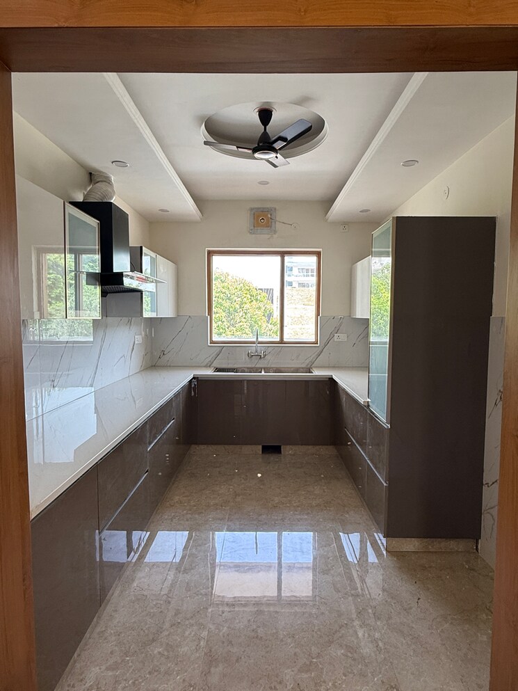 Kitchen, sector 85 3 Bedroom 250 Sq.Ft. Builder Floor In Sector 85 Faridabad 8649830