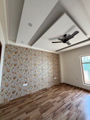 Bedroom in 3 BHK Builder Floor at Sector 85 – for Sale