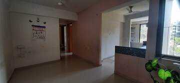 Room in 3 BHK Apartment at Sahaj Solarium, Vasna – for Rent