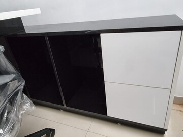   Office Space at S G Highway – for Sale