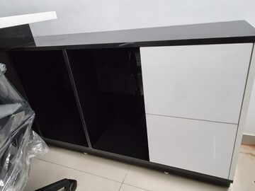   Office Space at S G Highway – for Sale