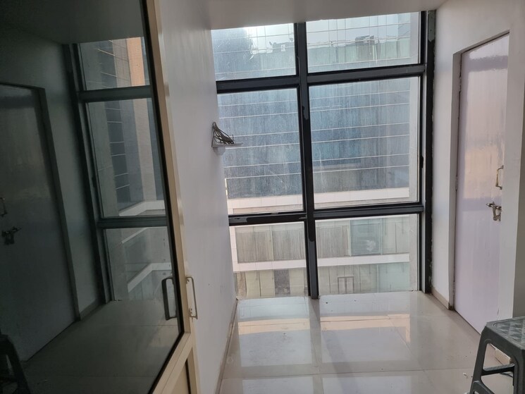 Other, sg highway Commercial Office Space 720 Sq.Ft. In Sg Highway Ahmedabad 8649814