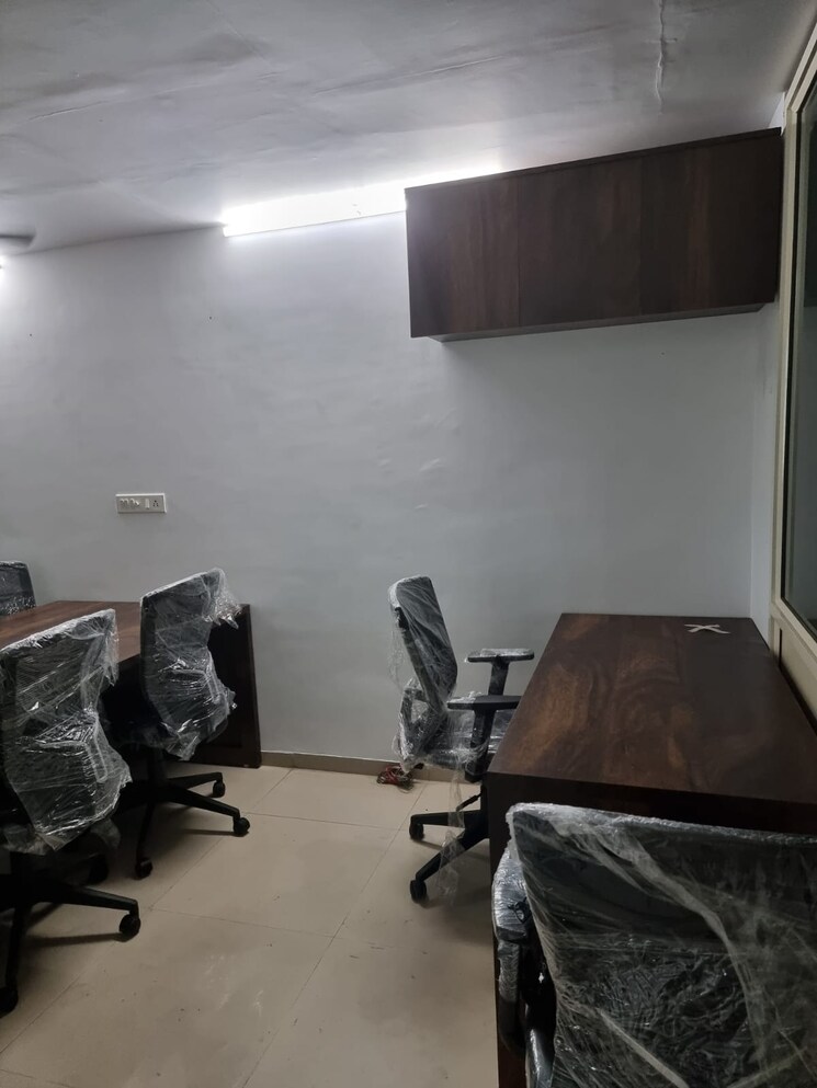 Team Area, sg highway Commercial Office Space 720 Sq.Ft. In Sg Highway Ahmedabad 8649814