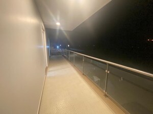 Furnished Amenities in 6 BHK Villa at Central Park 3 Flower Valley, Sohna Sector 33 – for Sale