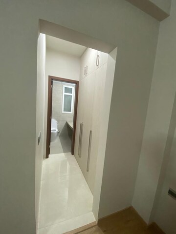 Building Lobby in 6 BHK Villa at Central Park 3 Flower Valley, Sohna Sector 33 – for Sale