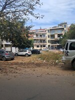 274 Sq.Yd. Plot in Sector 57