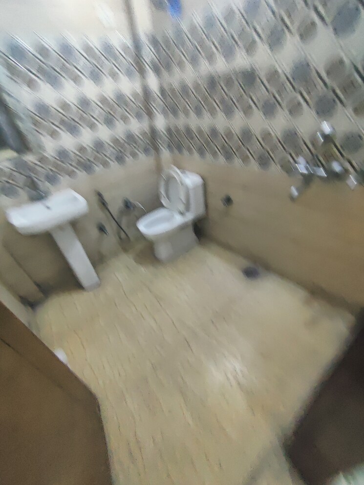 Bathroom, ganpati-dham 2 Bedroom 1000 Sq.Ft. Builder Floor In Vaishali Sector 2 Ghaziabad 8649963