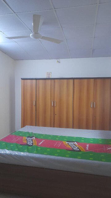Bedroom in 4 BHK Villa at Navrangpura – for Rent