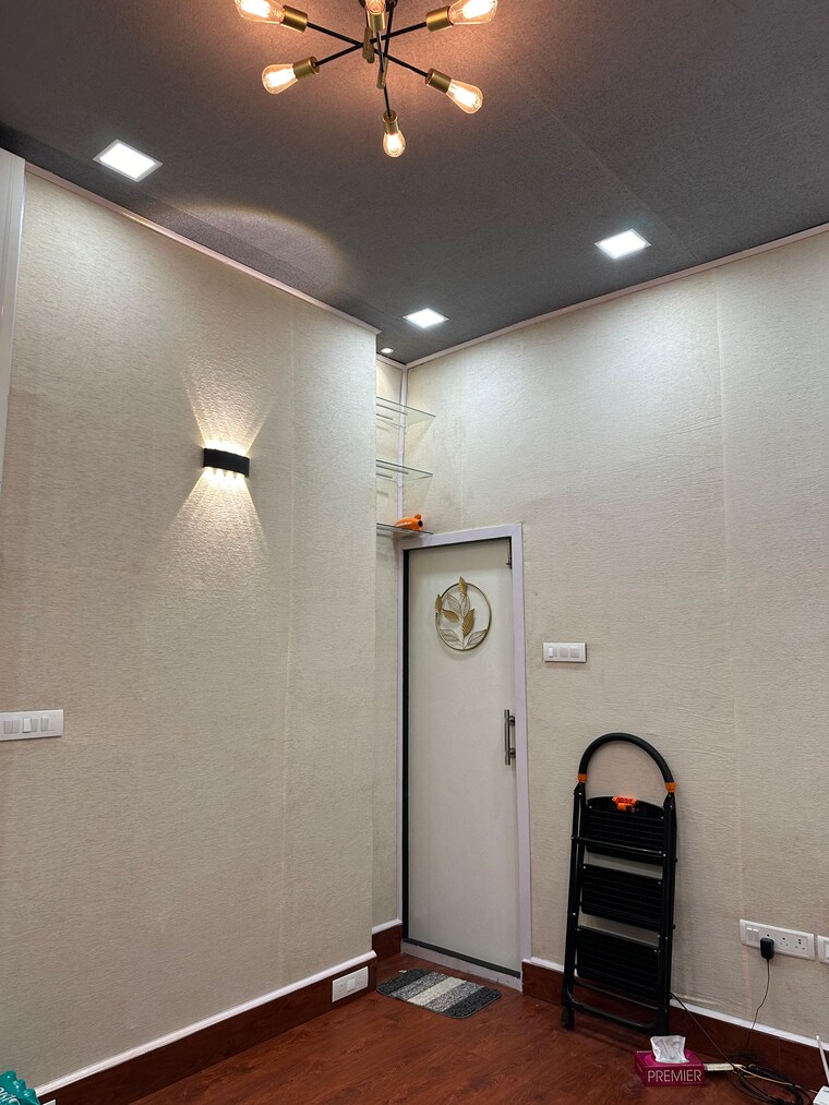 undefined, shreedham-splendour Commercial Office Space 260 Sq.Ft. In Andheri West Mumbai 8650043