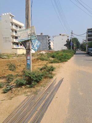  Plot – Exterior View View at Sushant Lok Iii - for Sale