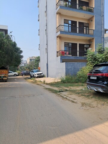  Plot – Exterior View View at Sushant Lok Iii - for Sale