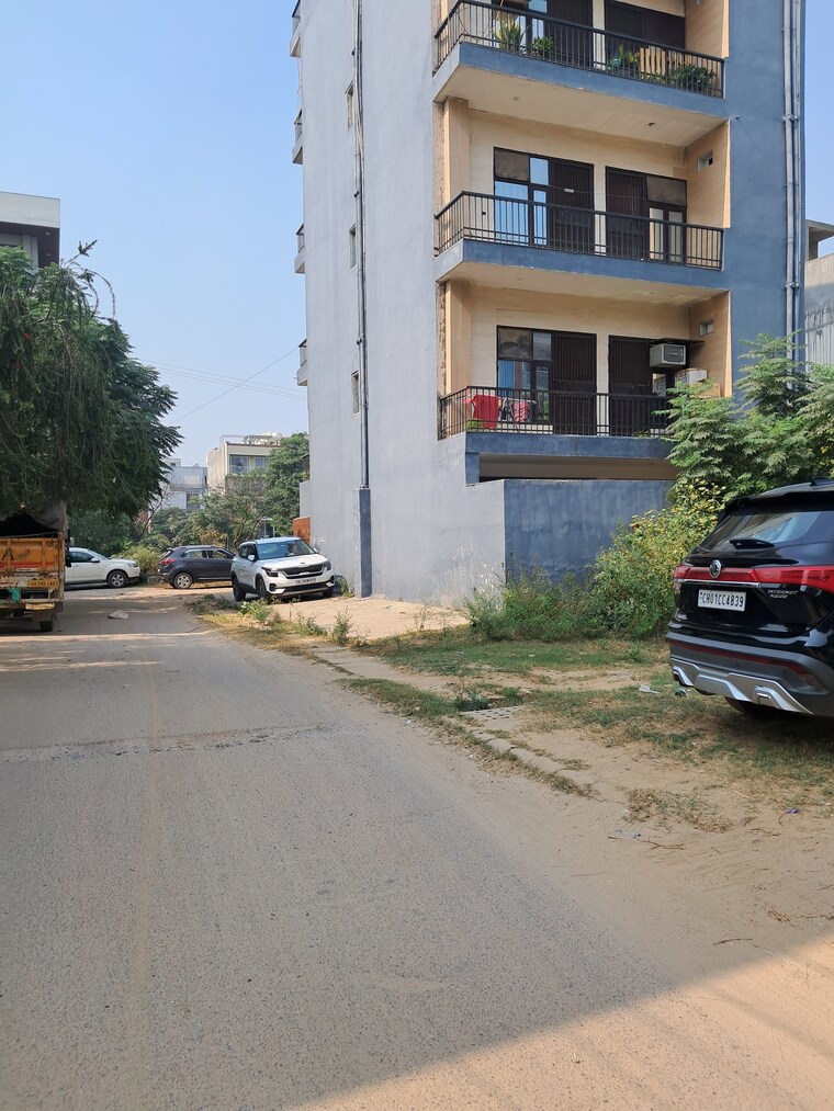 Exterior View, sushant lok iii  502 Sq.Yd. Plot In Sushant Lok Iii Gurgaon 8650034