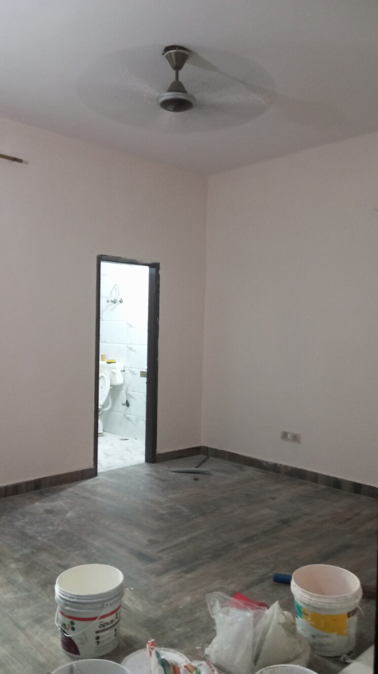 Room, sector 46 2 Bedroom 1550 Sq.Ft. Independent House In Sector 46 Noida 8650164