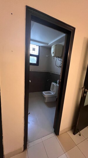 Bathroom in 3.5 BHK Villa at Sushant Lok Iii – for Sale