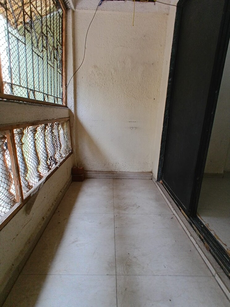 Balcony, kharegaon 2 Bedroom 630 Sq.Ft. Apartment In Kharegaon Thane 8650162