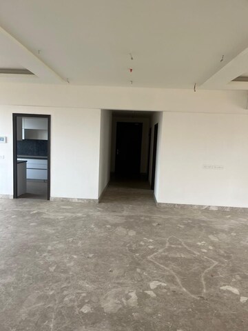 Building Lobby in 4 BHK Apartment at Indiabulls Centrum Park, Sector 103 – for Rent