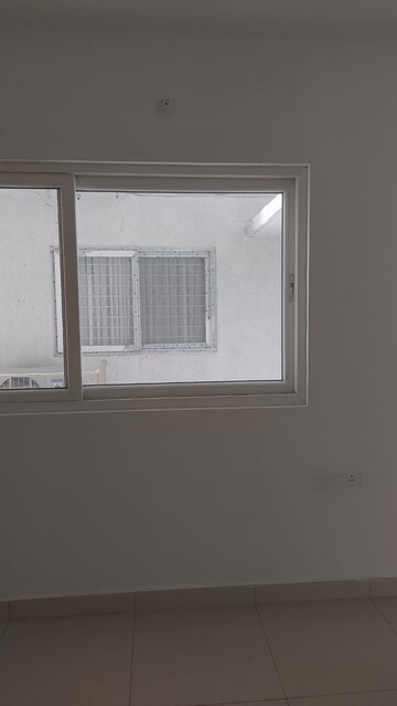 Room in 2 BHK Apartment at INDIS Viva City, Kondapur – for Sale