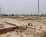 104 Sq.Yd. Plot in Mansarovar Park Extension 2