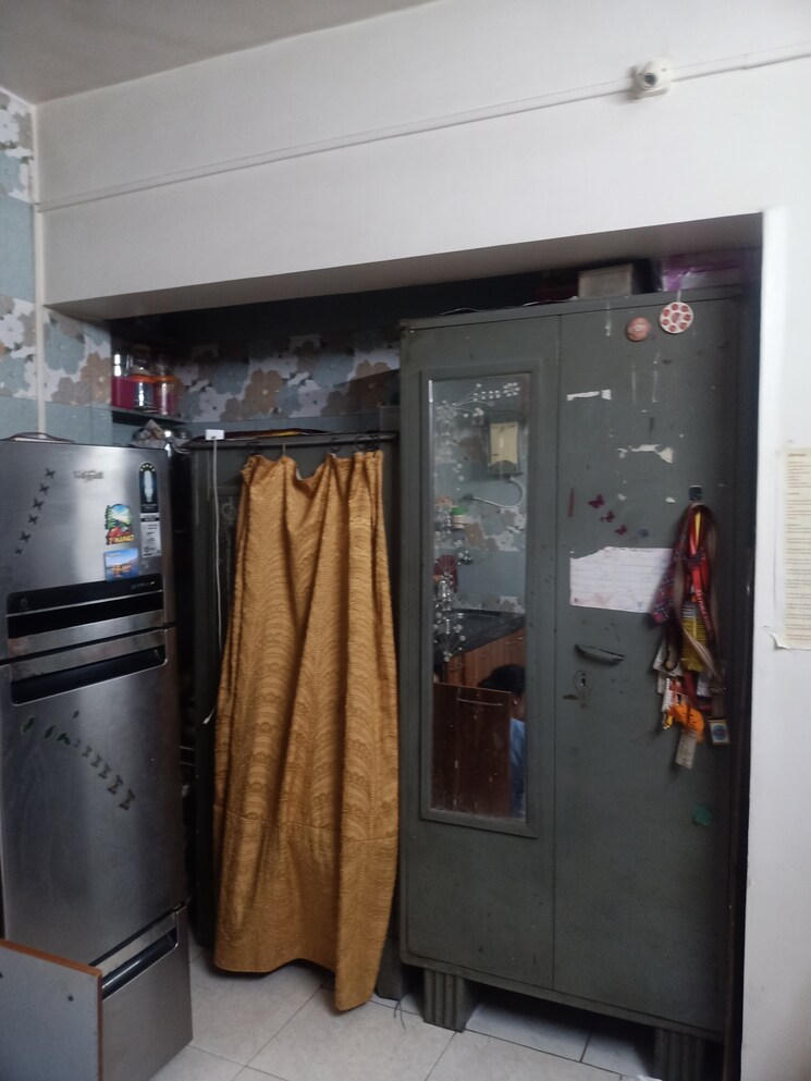 undefined, pratibha-apartments Commercial Office Space 600 Sq.Ft. In Panch Pakhadi Thane 8650243