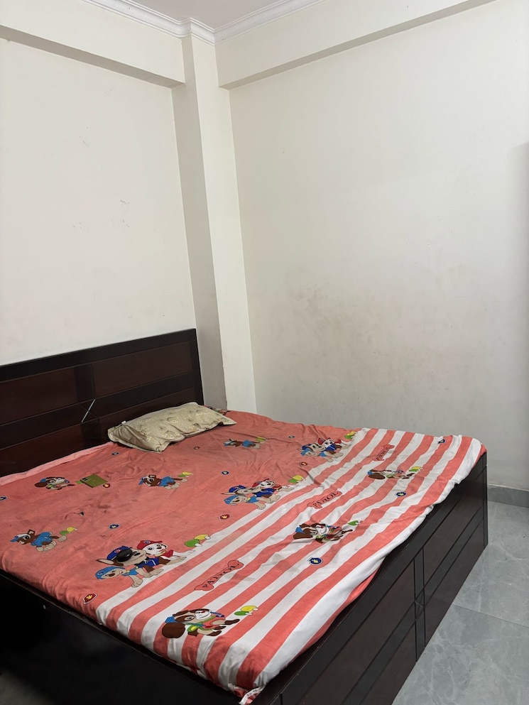 Bedroom, kanha-apartments 2 Bedroom 950 Sq.Ft. Apartment In Sector 70 Noida 8650344