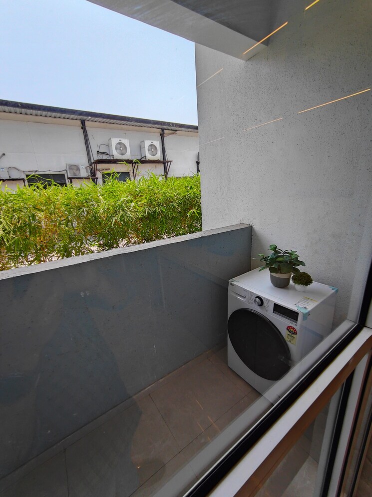 Balcony, juinagar 4 Bedroom 1646 Sq.Ft. Apartment In Juinagar Navi Mumbai 8650317