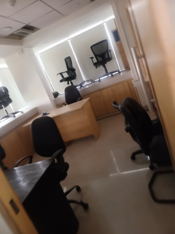 Team Area, pratibha-apartments Commercial Office Space 700 Sq.Ft. In Panch Pakhadi Thane 8650350