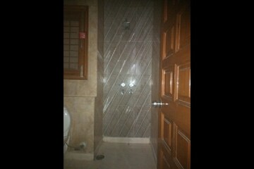 Bathroom in 2 BHK Builder Floor at New Rajinder Nagar – for Rent