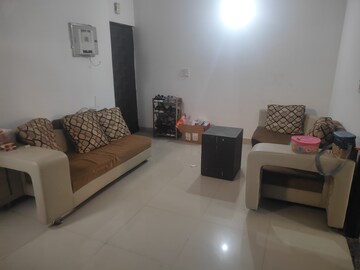 Living Room in 2 BHK Builder Floor at Aashiyana Sai Home, Sector 70 – for Rent