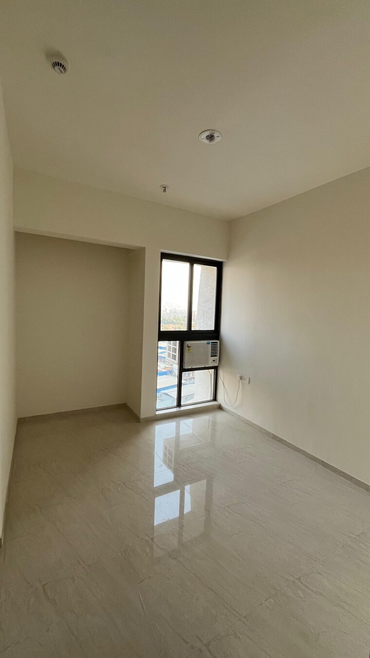 Bedroom, lodha-crown-quality-homes 2 Bedroom 694 Sq.Ft. Apartment In Majiwada Thane 8650433