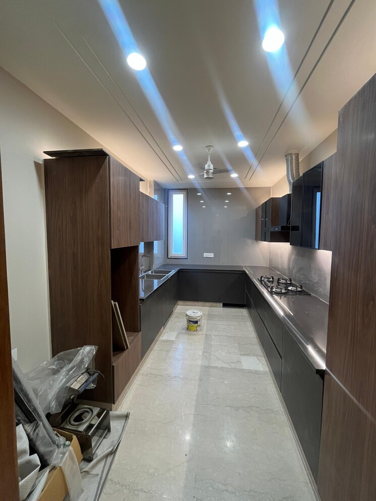 Kitchen, experion-the-trillion 4 Bedroom 3800 Sq.Ft. Apartment In Sector 48 Gurgaon 8650492