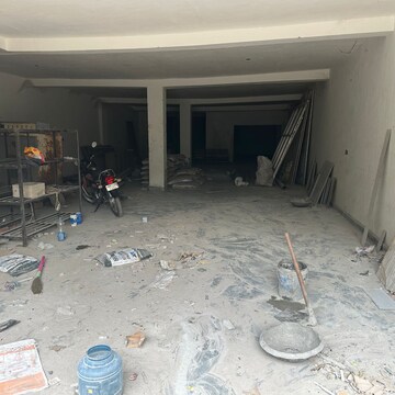 Parking in  Industrial Plot at DLF Industrial Estate, Ip Colony – for Rent