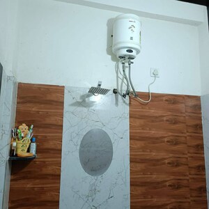 Furnished Amenities in 2 BHK Independent House at Talawali Chanda – for Sale