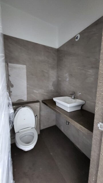 Attached Bathroom in 2 BHK Apartment at Kopar Khairane – for Rent