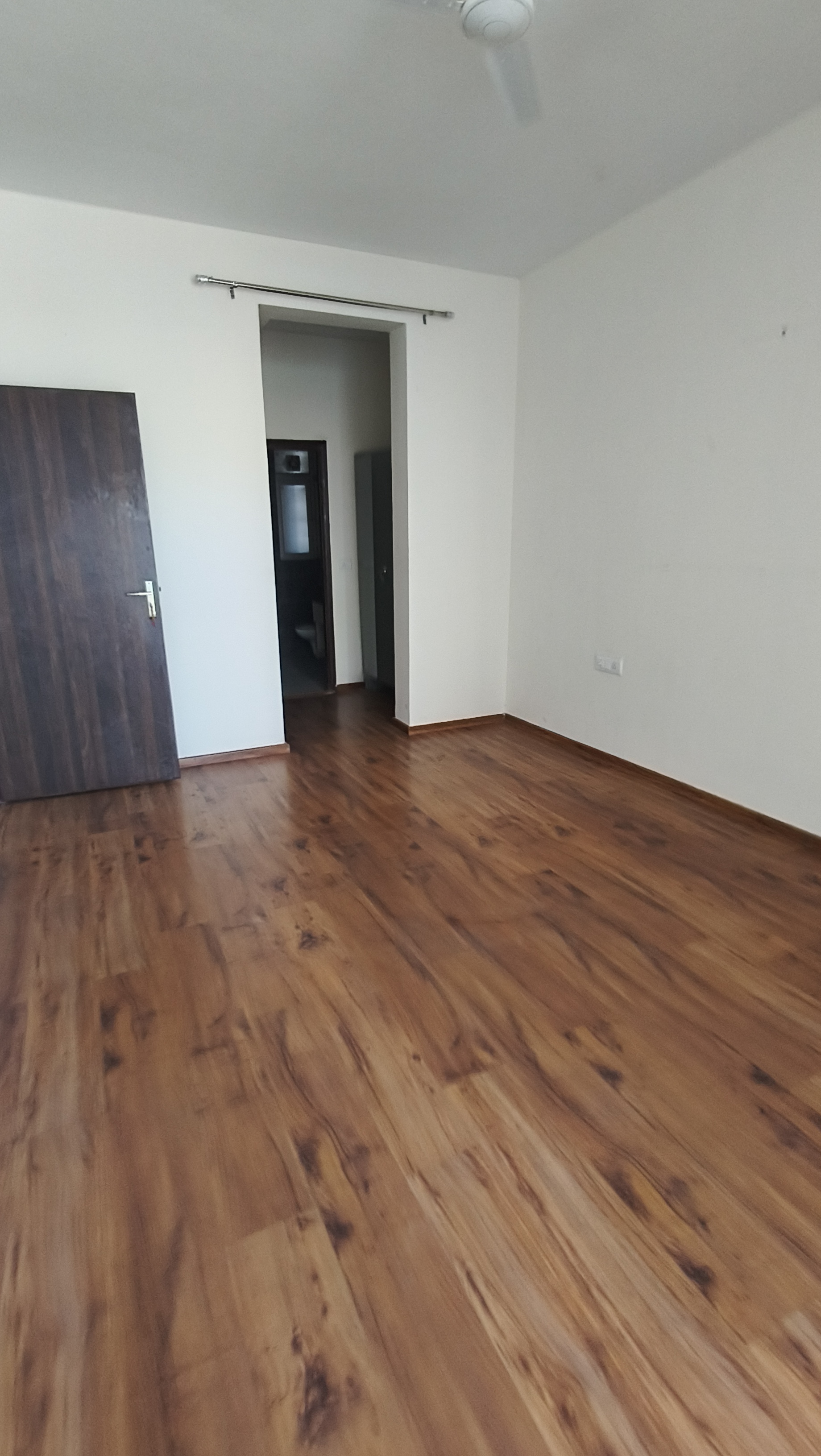 3.5 BHK + Servant Room Apartment For Rent in Ats Casa Aspana