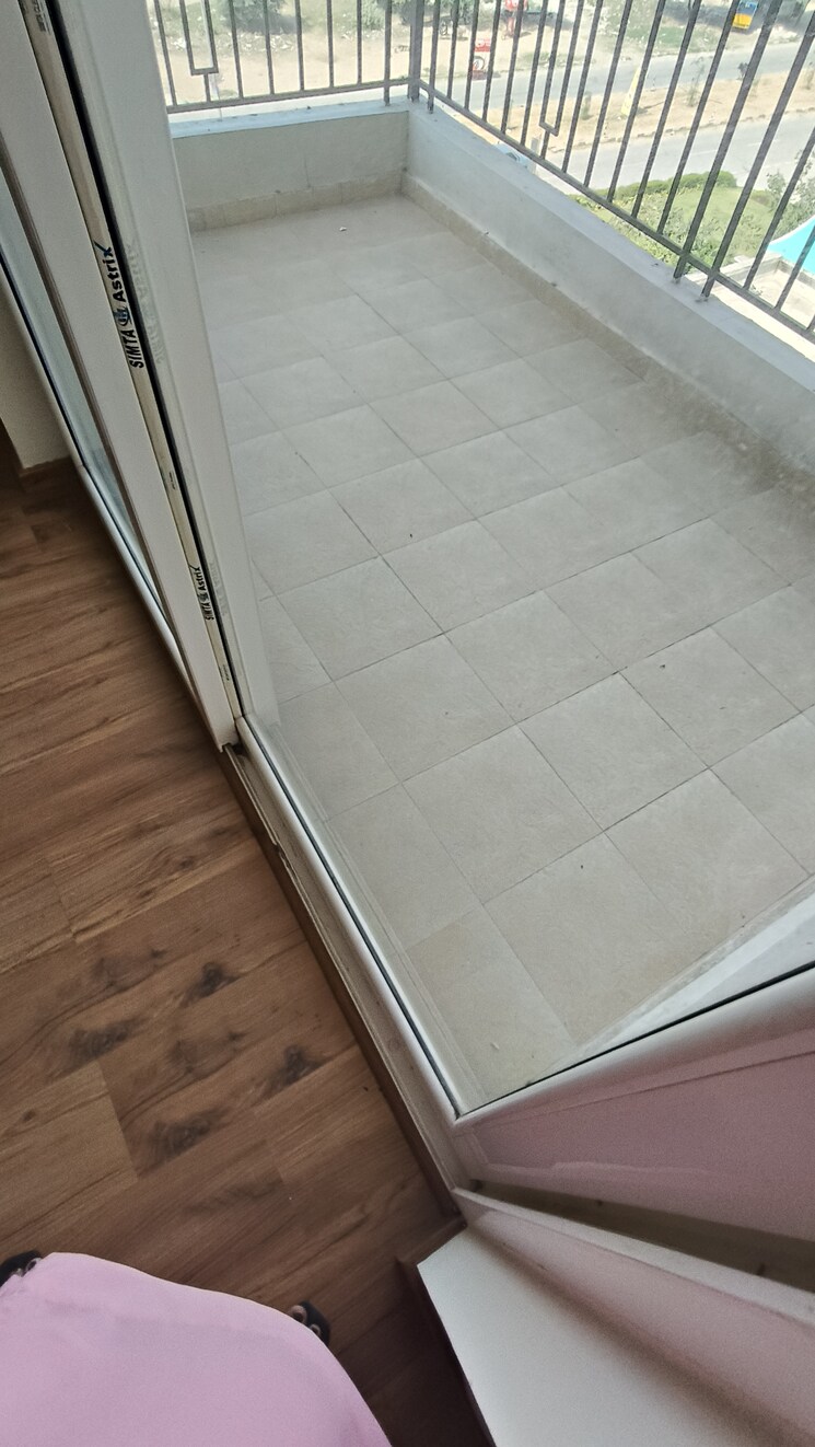 Balcony, balongi village 3.5 Bedroom 2450 Sq.Ft. Apartment In Balongi Village Mohali 8650896