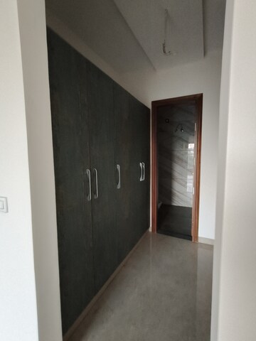 Room in 3 BHK Builder Floor at Aerocity – for Rent