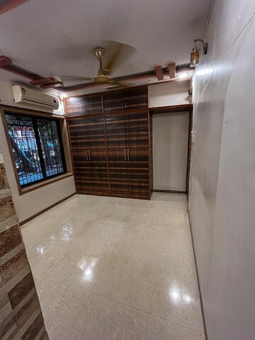 Room in 2 BHK Apartment at Chembur – for Rent