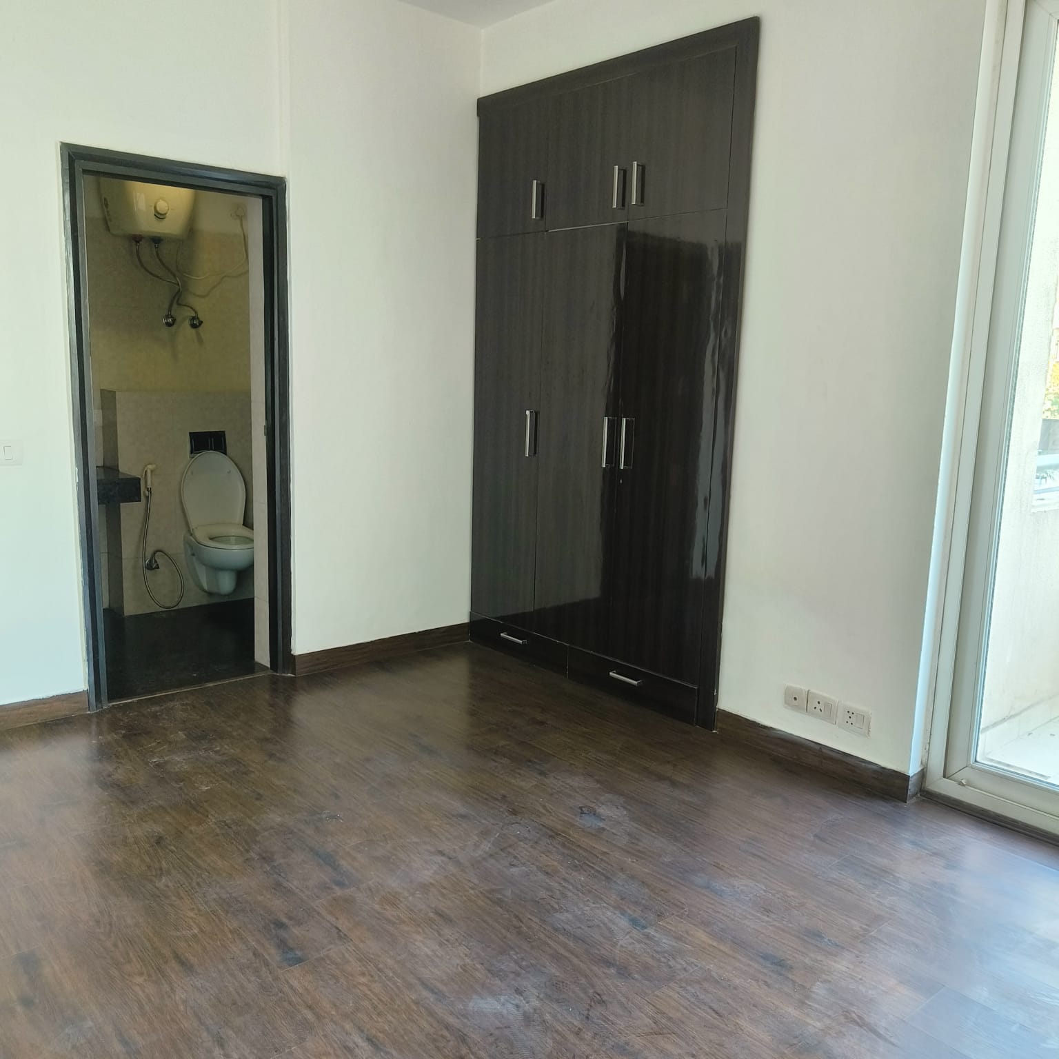 3 BHK + Servant Room 1890 Sq.Ft. Apartment in Conscient Heritage One